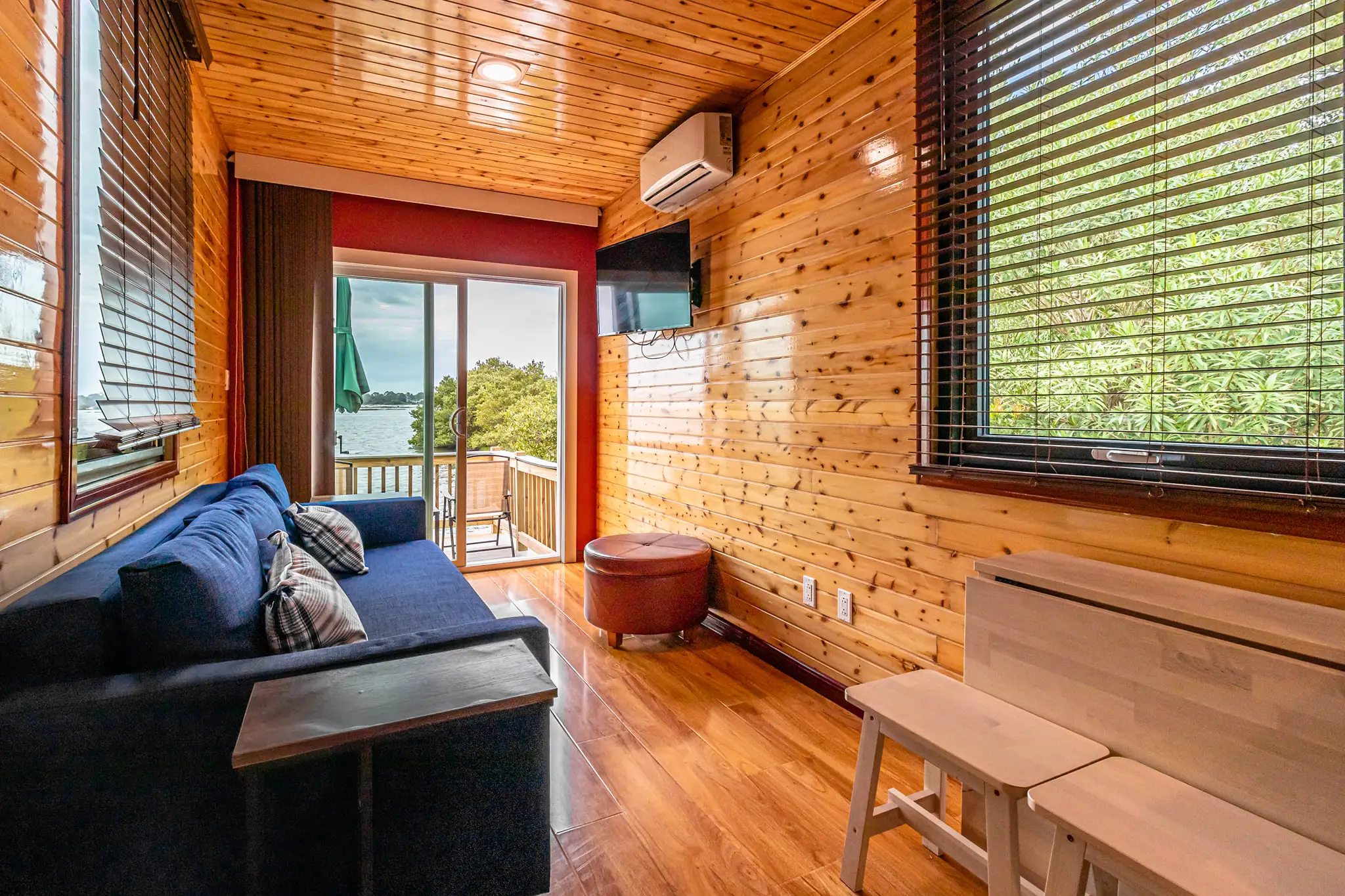 container_home_wood_stpete